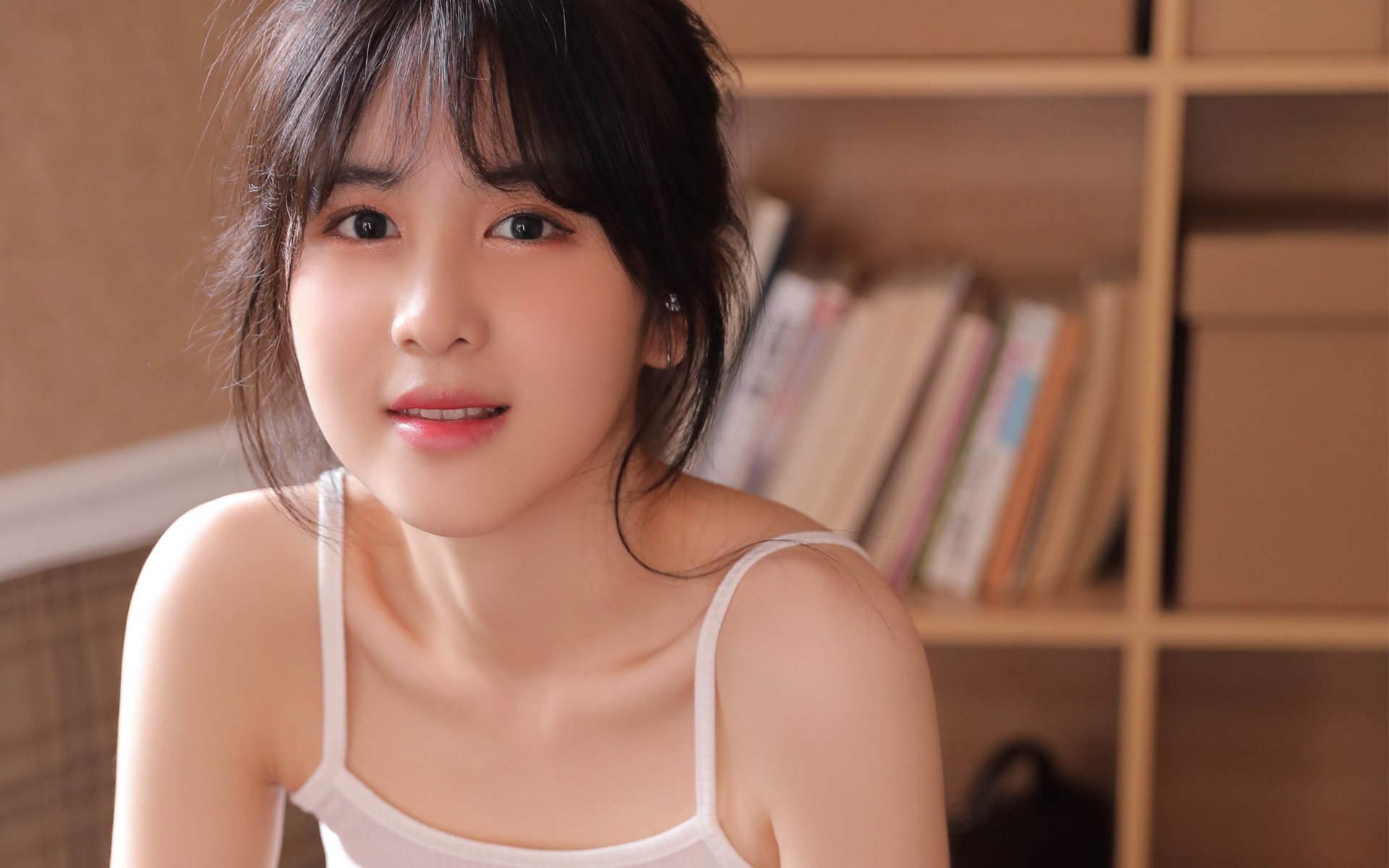 李娜出席青少年比赛颁奖仪式,李娜获得哪些冠军