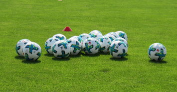 凯恩：拜仁锋霸，德甲金靴有力争夺者，凯恩的足球鞋